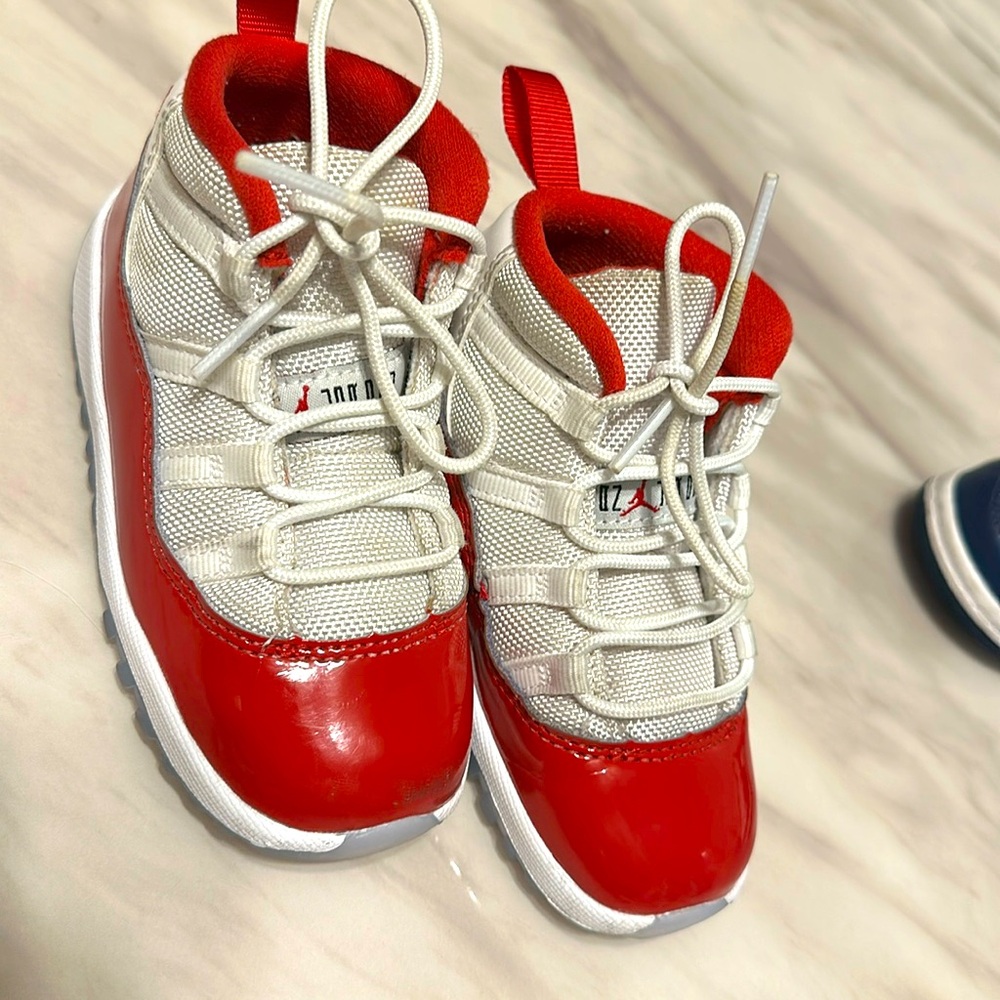 Air Jordan 11 Retro Cherry Td 8c